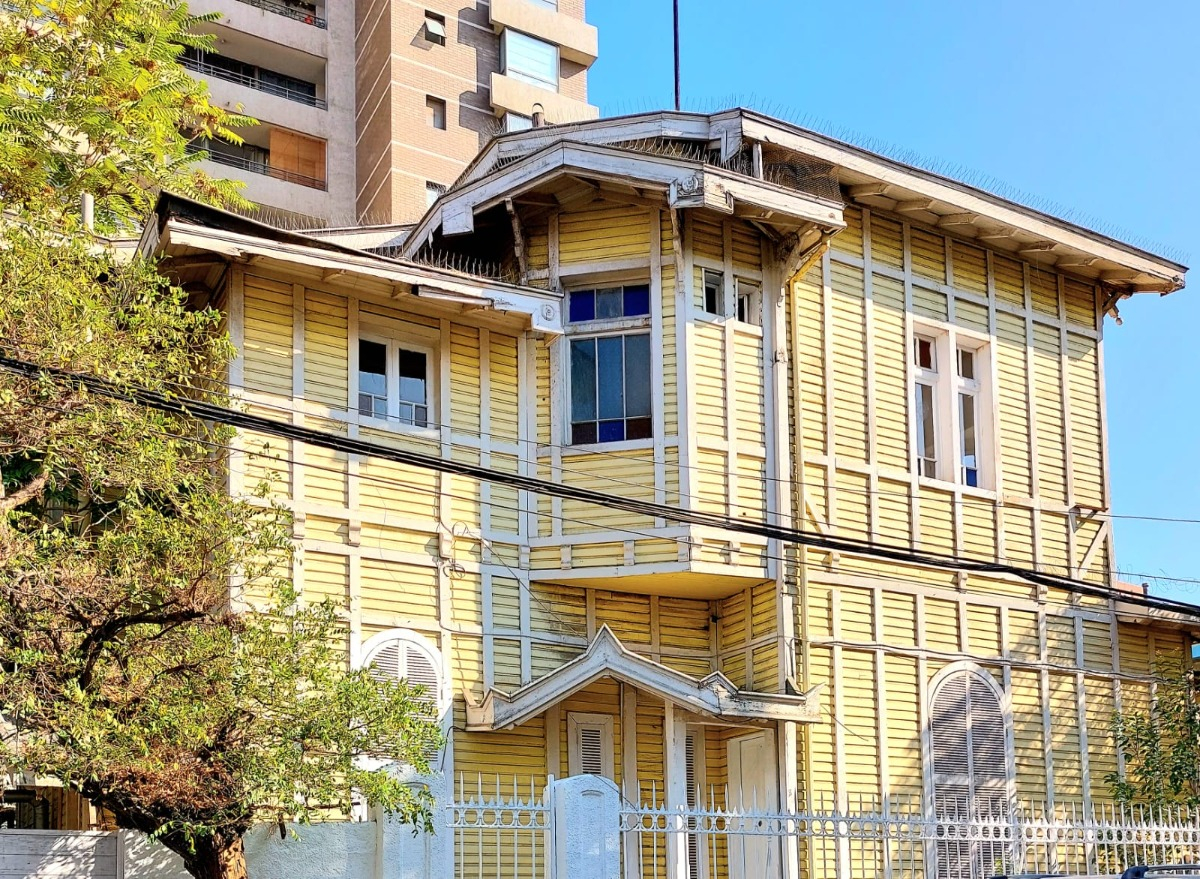 Venta Casa 5D 3B 4E 4B Metro Monse&ntilde;or Eyzaguirre - &Ntilde;u&ntilde;oa