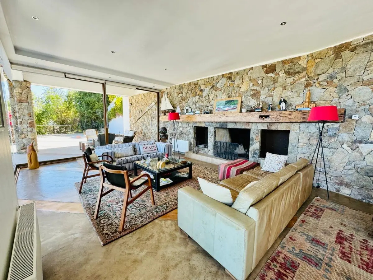 Venta Casa NP 7D en suite Walk-in cl&oacute;set 7B 6E 1B Las Cujas - El Pangue - Zapallar