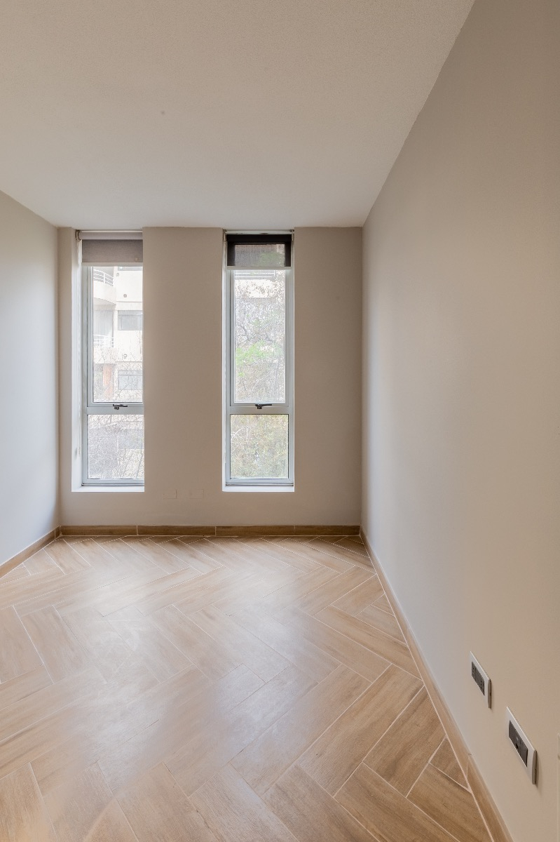 Arriendo Departamento SP 2D en suite 2B 1E In&eacute;s de Su&aacute;rez - Providencia