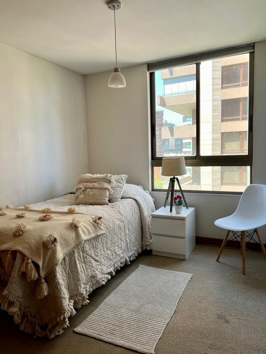 Venta Departamento O 5D en suite Walk-in cl&oacute;set 3B 2E 1B Metro Manquehue - Apumanque - Las Condes