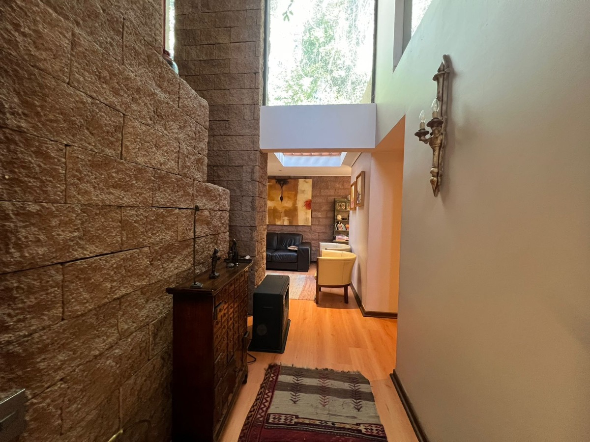 Venta Casa NO 5D en suite Walk-in cl&oacute;set 5B 2E 1B La Dehesa - Lo Barnechea