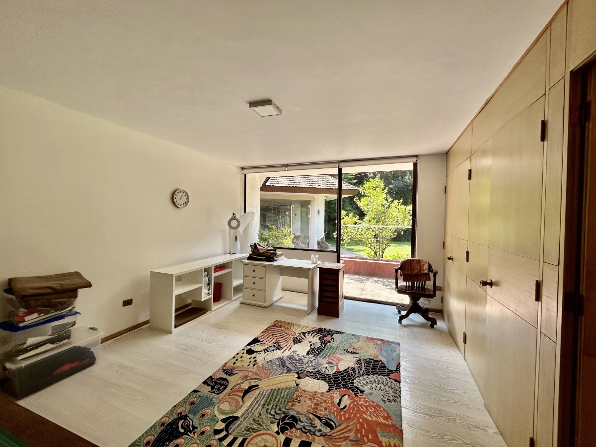 Arriendo Casa N 5D en suite Walk-in cl&oacute;set 6B 6E 2B Santa Mar&iacute;a de Manquehue - Vitacura