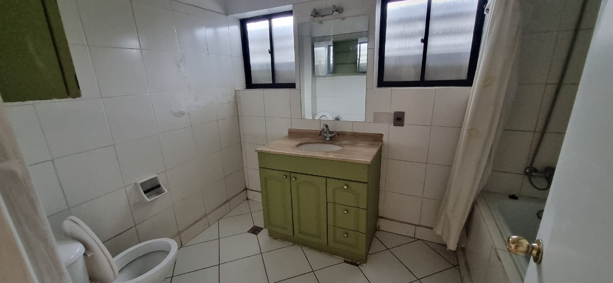 Arriendo Casa 4D 2B 2E 1B Alto Las Condes - Las Condes