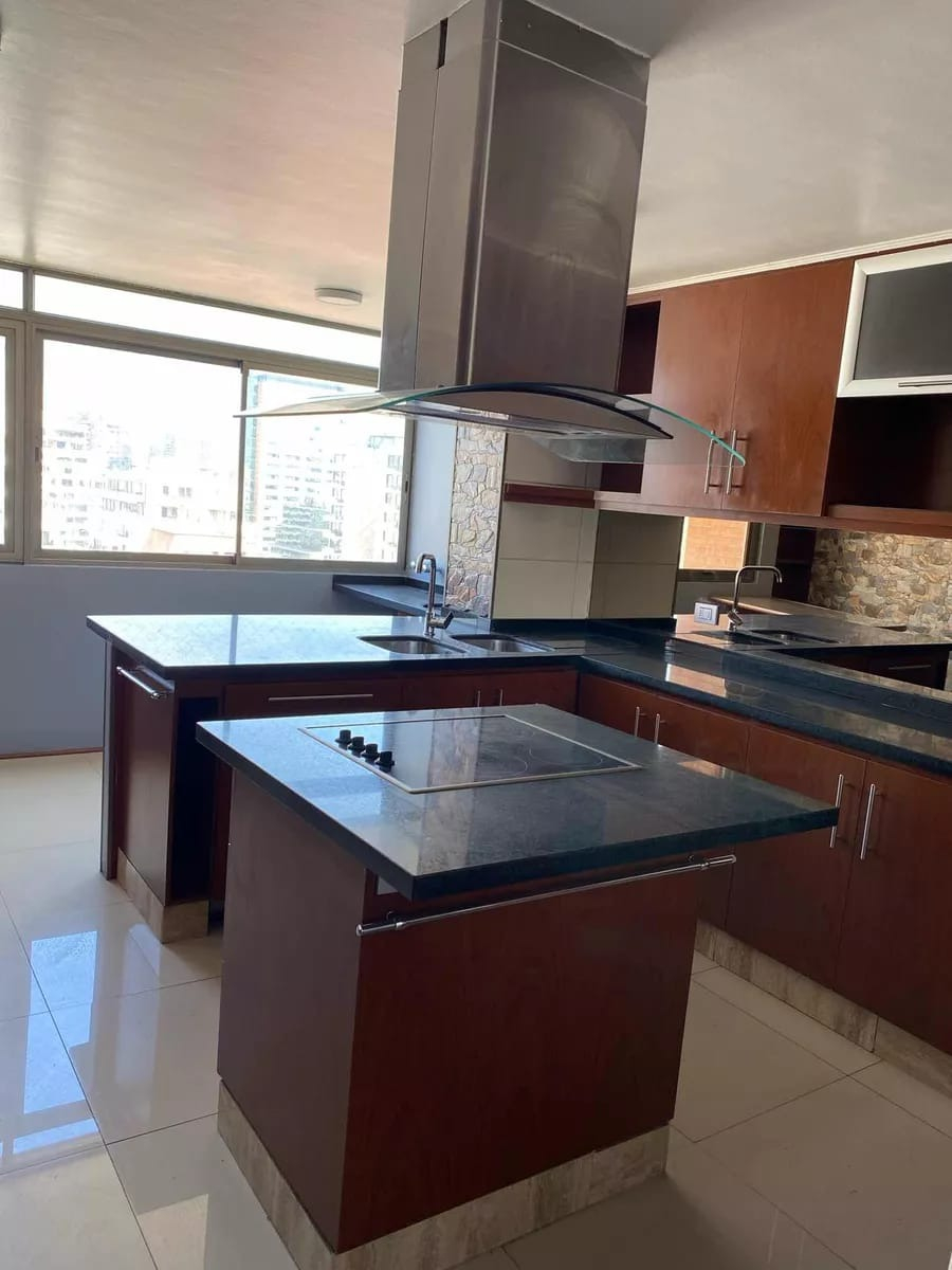 Arriendo Departamento SP 4D 3B 1E 1B Metro Escuela Militar - Las Condes
