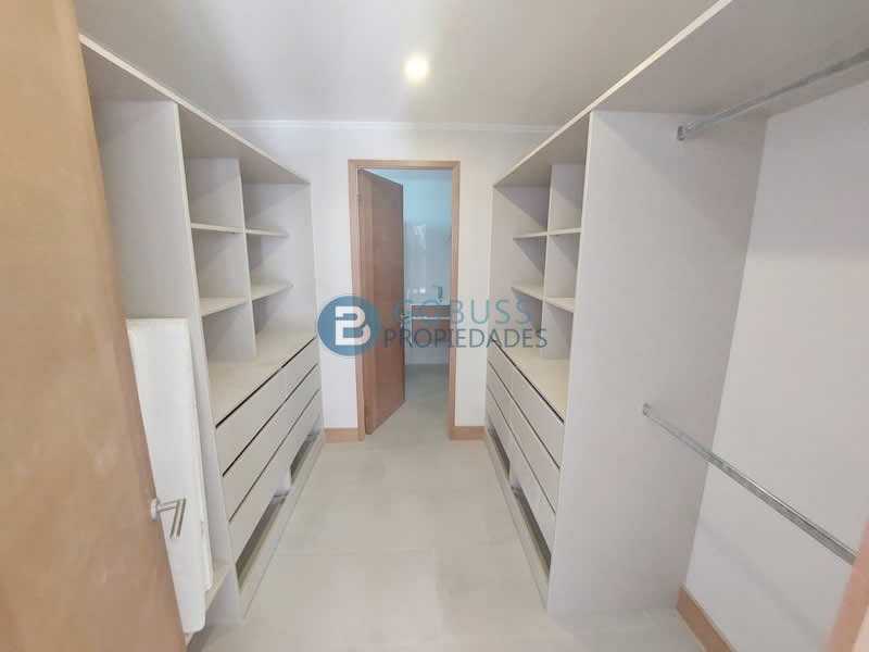 Venta Casa SO 4D en suite Walk-in cl&oacute;set 5B 2E Juan XXIII - Vitacura
