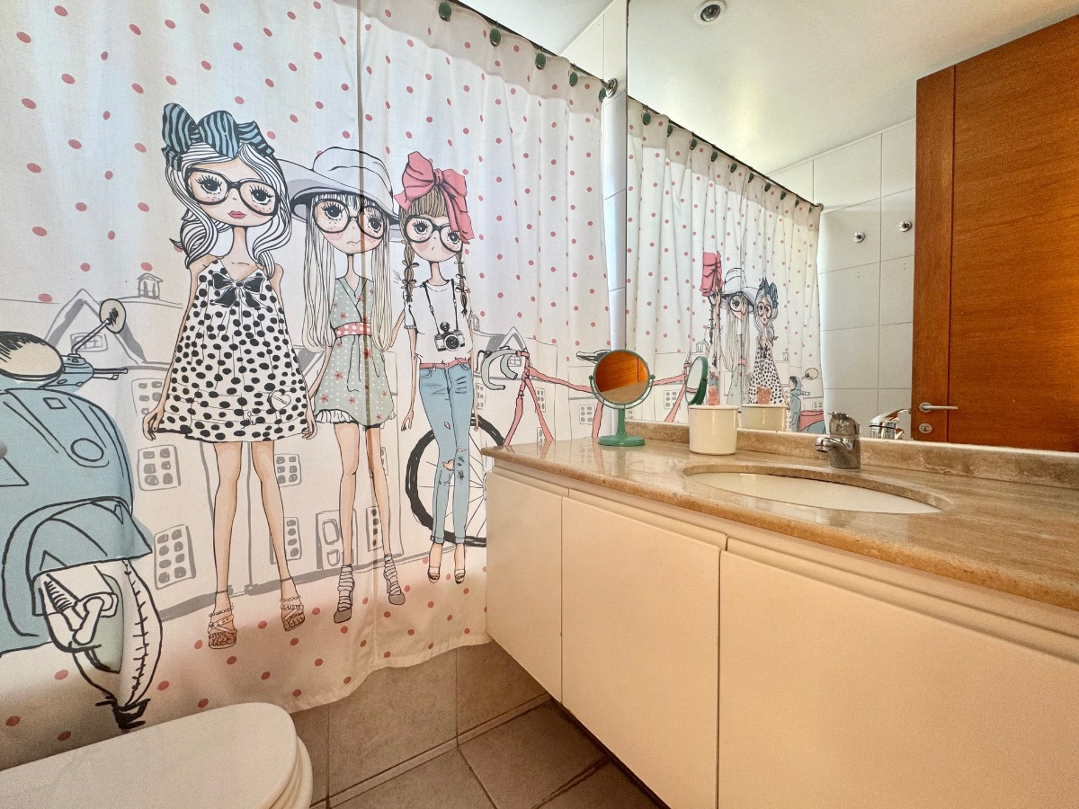 Venta Casa NP 4D en suite Walk-in cl&oacute;set 3B 3E 1Bd Los Trapenses - Lo Barnechea