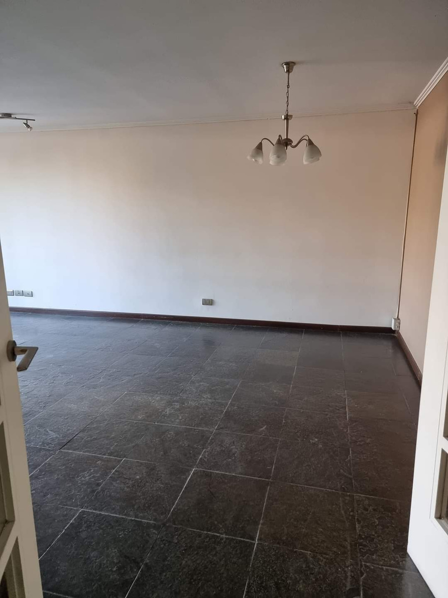 Venta Departamento NO 4D en suite Walk-in cl&oacute;set 2B 1E 1B Metro Irarr&aacute;zaval - &Ntilde;u&ntilde;oa