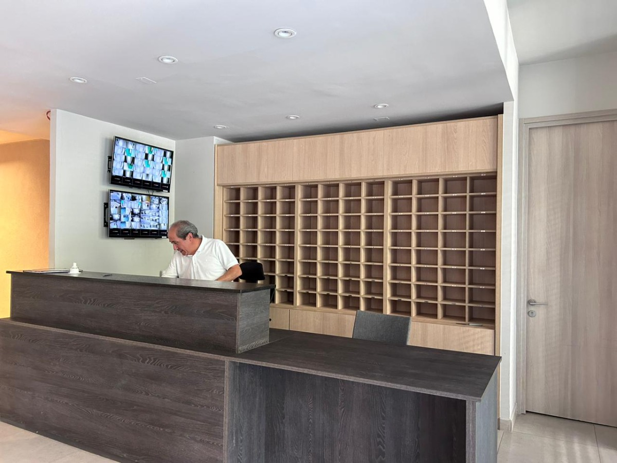 Arriendo Departamento 1D Alto Las Condes - Las Condes