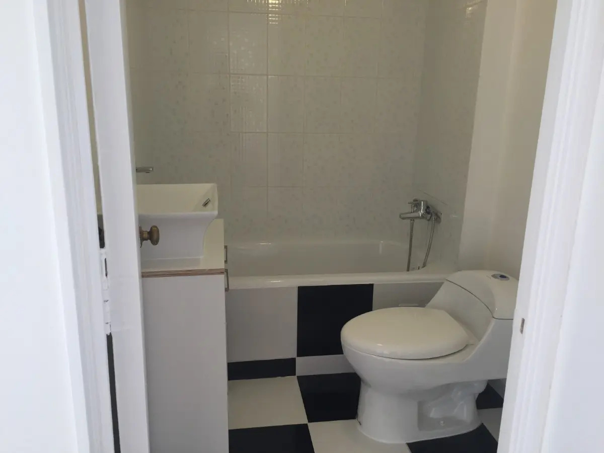 Venta Departamento 2D Metro Bilbao - Providencia