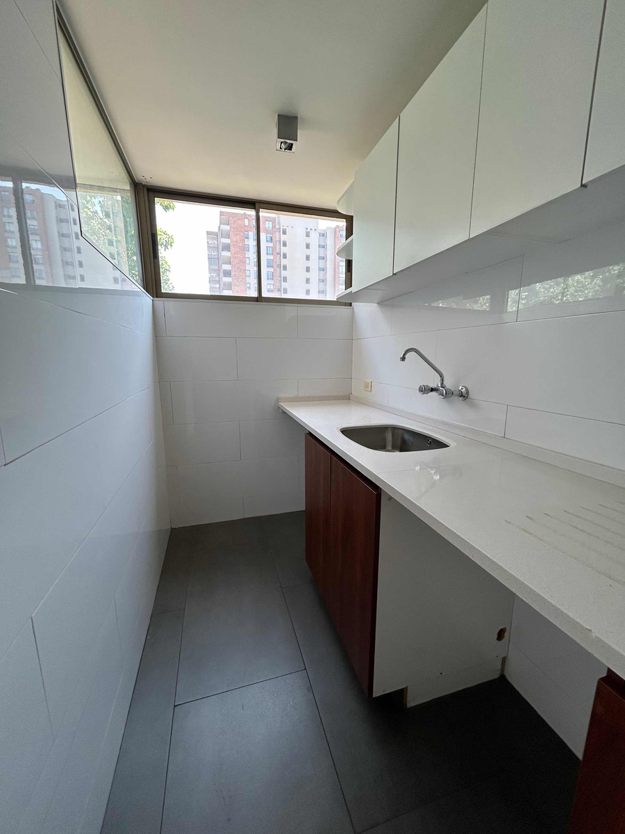 Arriendo Departamento 2D Alto Las Condes - Las Condes