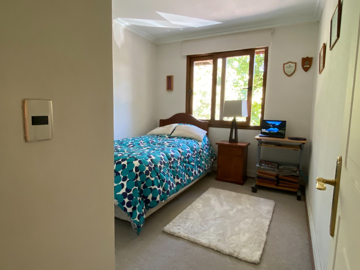 Venta Casa NO 3D en suite Walk-in cl&oacute;set 3B 2E 1B El Huinganal - Lo Barnechea