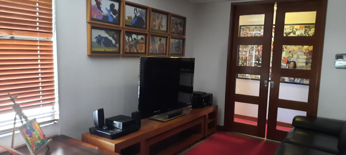 Venta Departamento 4D en suite Walk-in cl&oacute;set 3B 3E Metro Manquehue - Apumanque - Las Condes