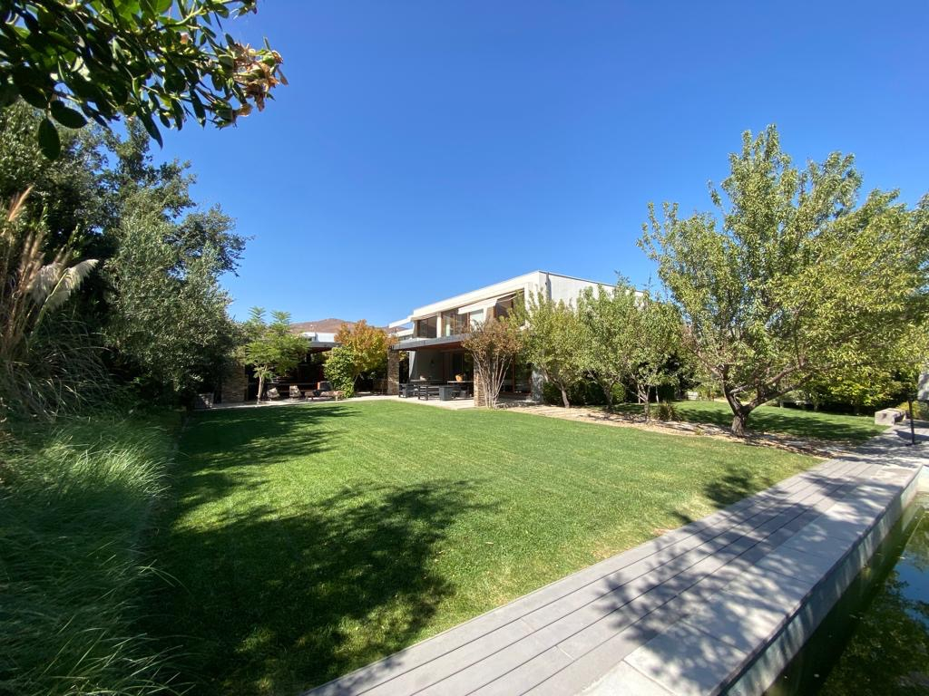 Venta Casa NO 6D en suite Walk-in cl&oacute;set 4B 4E 1B Chicureo - Colina