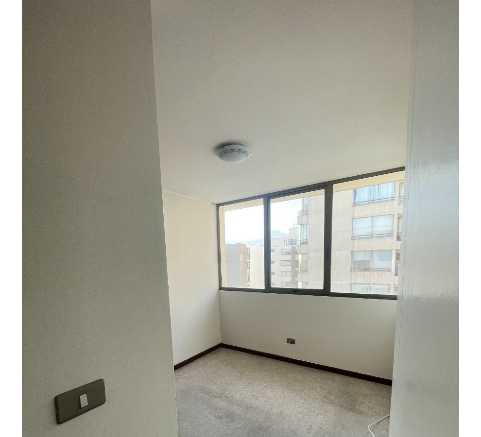Venta Departamento NP 4D en suite Walk-in cl&oacute;set 3B 2E 2Bd Rotonda Atenas - Las Condes