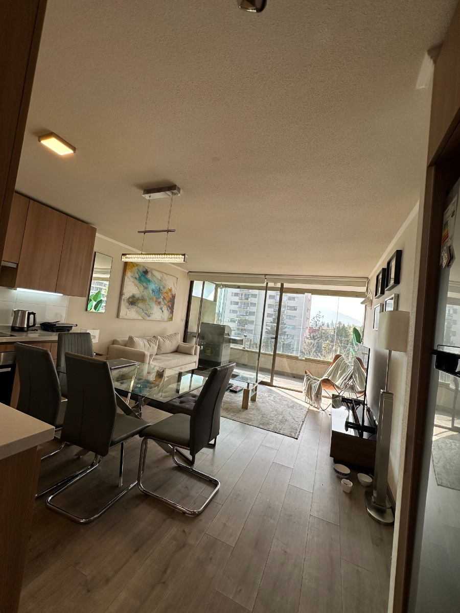 Arriendo Departamento 2D en suite Walk-in cl&oacute;set 2B 1E 1B Los Dominicos - Las Condes