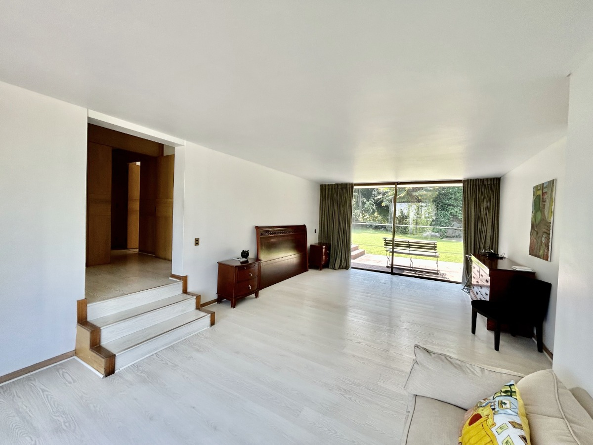 Arriendo Casa N 5D en suite Walk-in cl&oacute;set 6B 6E 2B Santa Mar&iacute;a de Manquehue - Vitacura