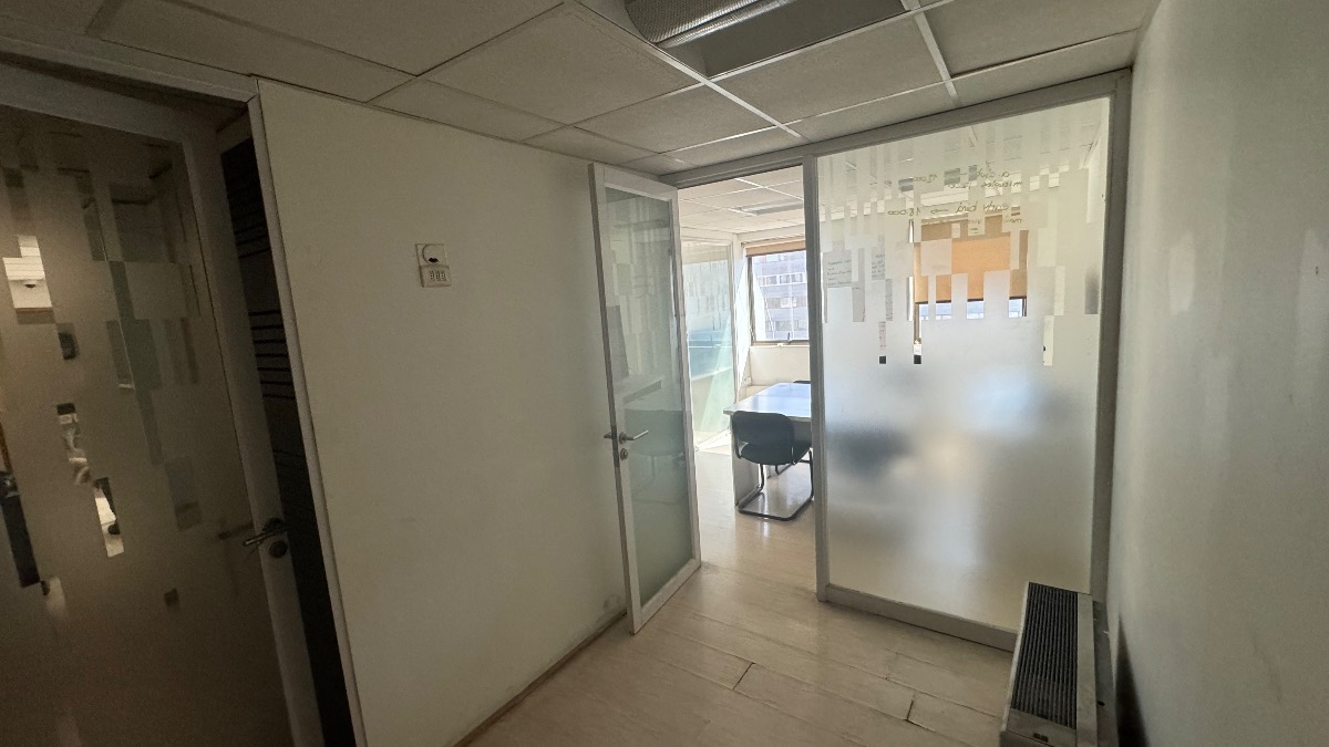 Arriendo Oficina 3B 1E Centro Financiero - Las Condes