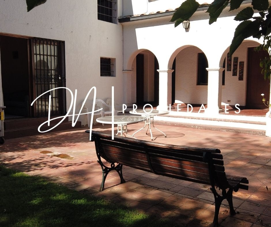 Venta Casa NOSP 5D en suite Walk-in cl&oacute;set 3B 5E 1B Estadio Nacional - &Ntilde;u&ntilde;oa