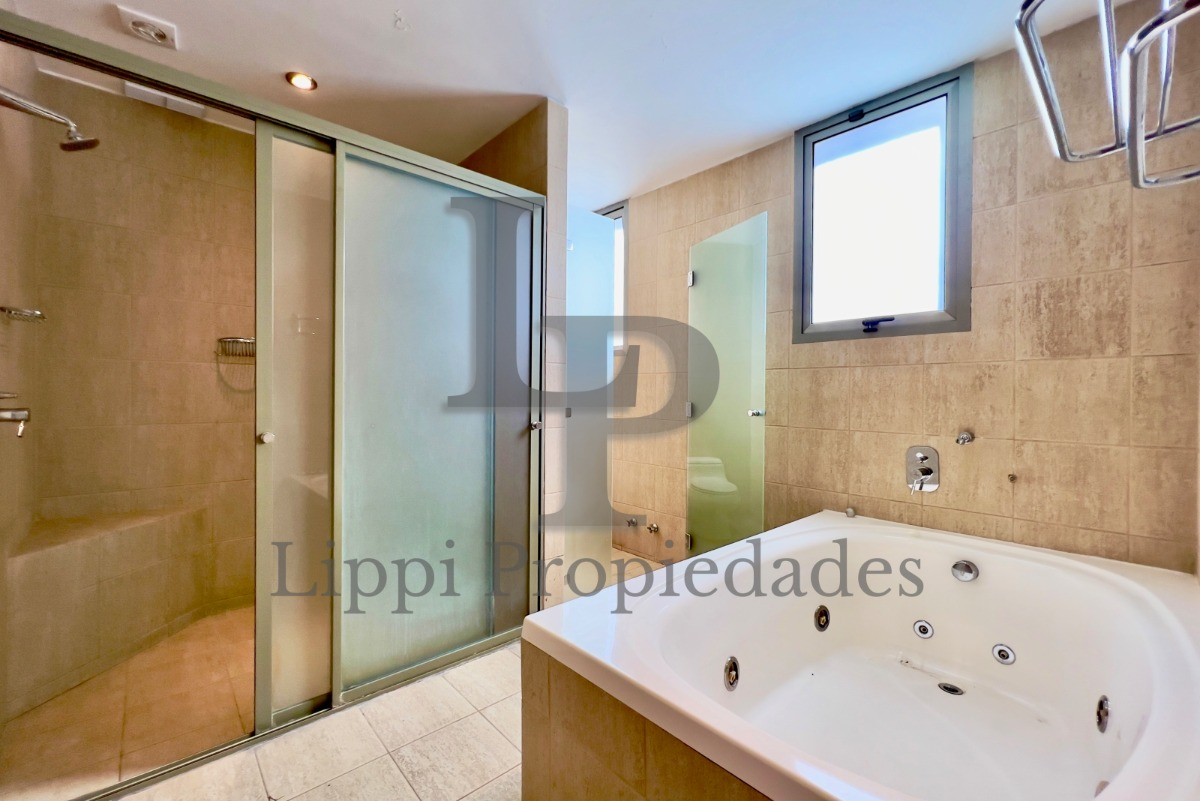 Arriendo Casa NO 3D en suite Walk-in cl&oacute;set 4B 7E 1B Los Trapenses - Lo Barnechea