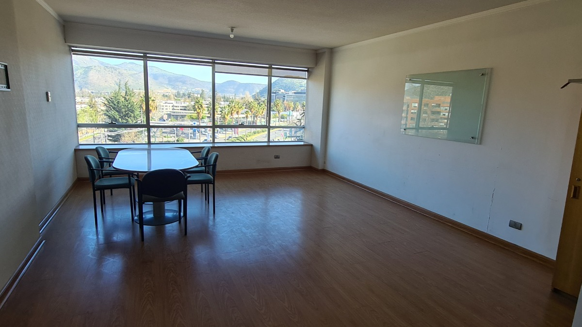 Arriendo Oficina N 1B 1E 1B La Dehesa - Lo Barnechea