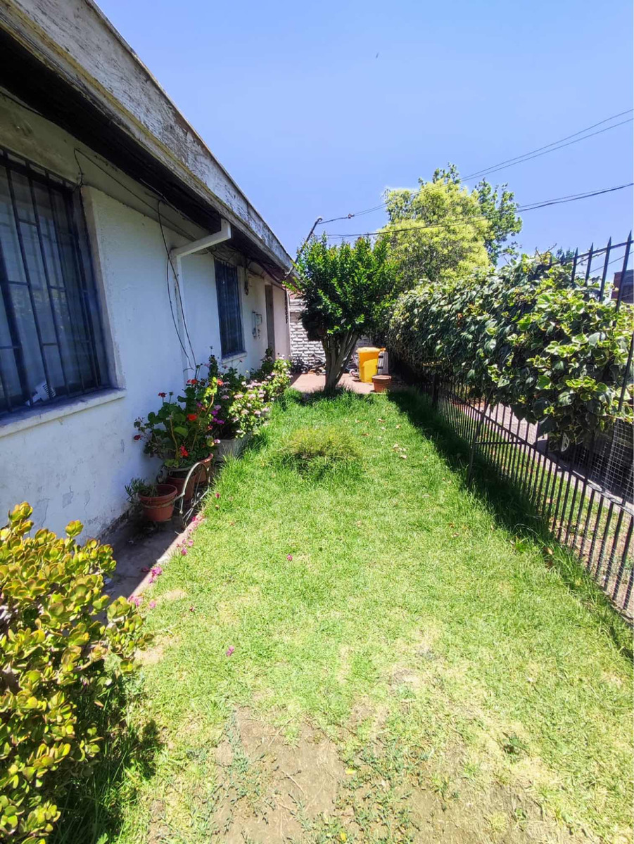 Venta Casa 4D Los Dominicos - Las Condes