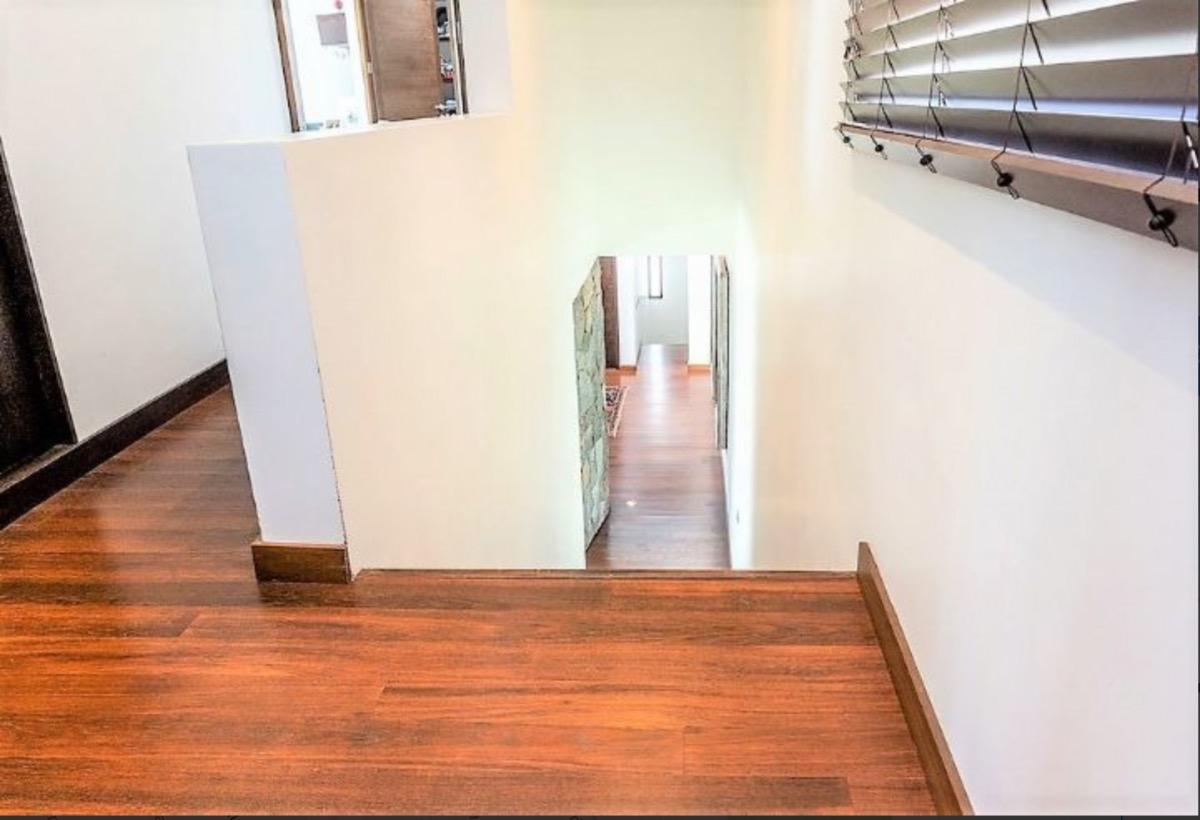 Venta Casa SO 4D en suite Walk-in cl&oacute;set 5B 3E 2B Los Trapenses - Lo Barnechea