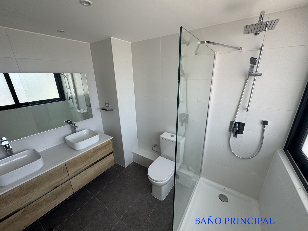 Arriendo Casa 4D Sebasti&aacute;n Elcano - Las Condes