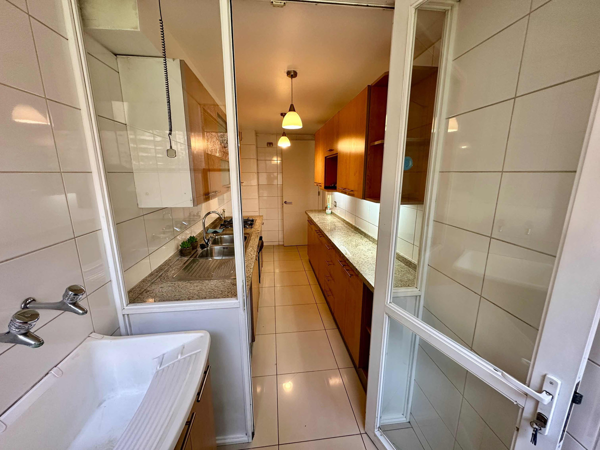 Arriendo Departamento NP 2D en suite Walk-in cl&oacute;set 2B 1E 1B Metro Manquehue - Apumanque - Las Condes