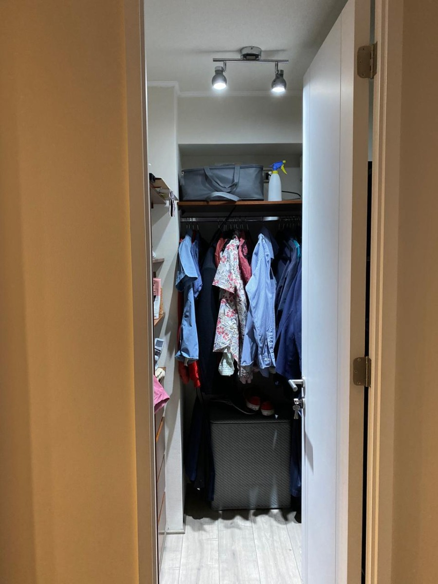 Arriendo Departamento SO 2D en suite Walk-in cl&oacute;set 2B 1E Los Dominicos - Las Condes