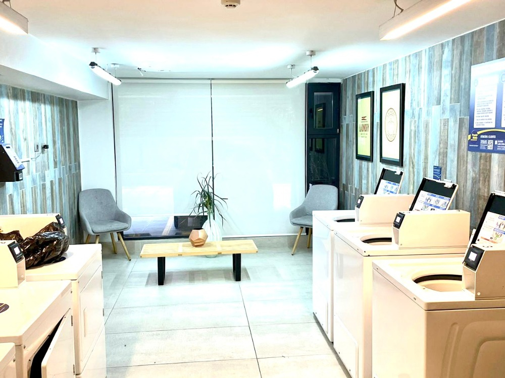 Arriendo Departamento SO 2D en suite 2B 1E 1B Metro Hernando de Magallanes - Las Condes