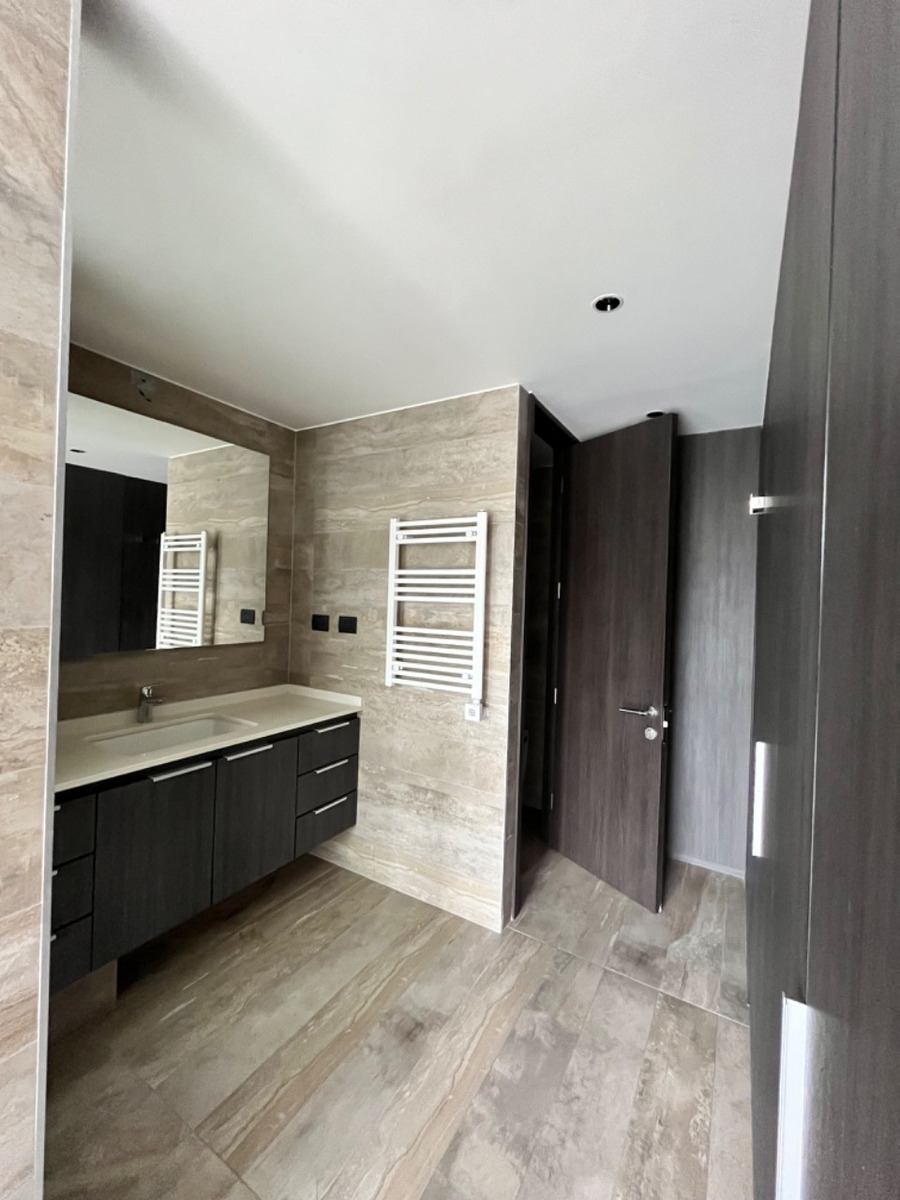 Arriendo Departamento SO 1D en suite Walk-in cl&oacute;set 1B 1E La Dehesa - Lo Barnechea