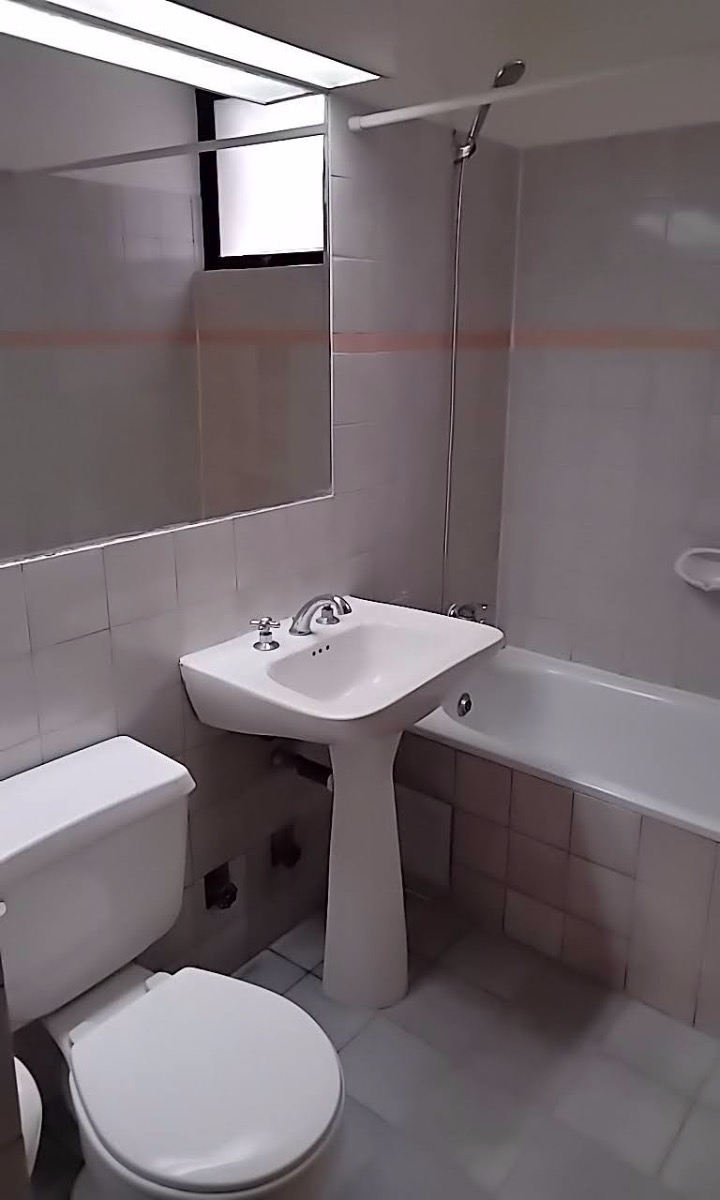 Arriendo Departamento NO 3D 2B 1E In&eacute;s de Su&aacute;rez - Providencia