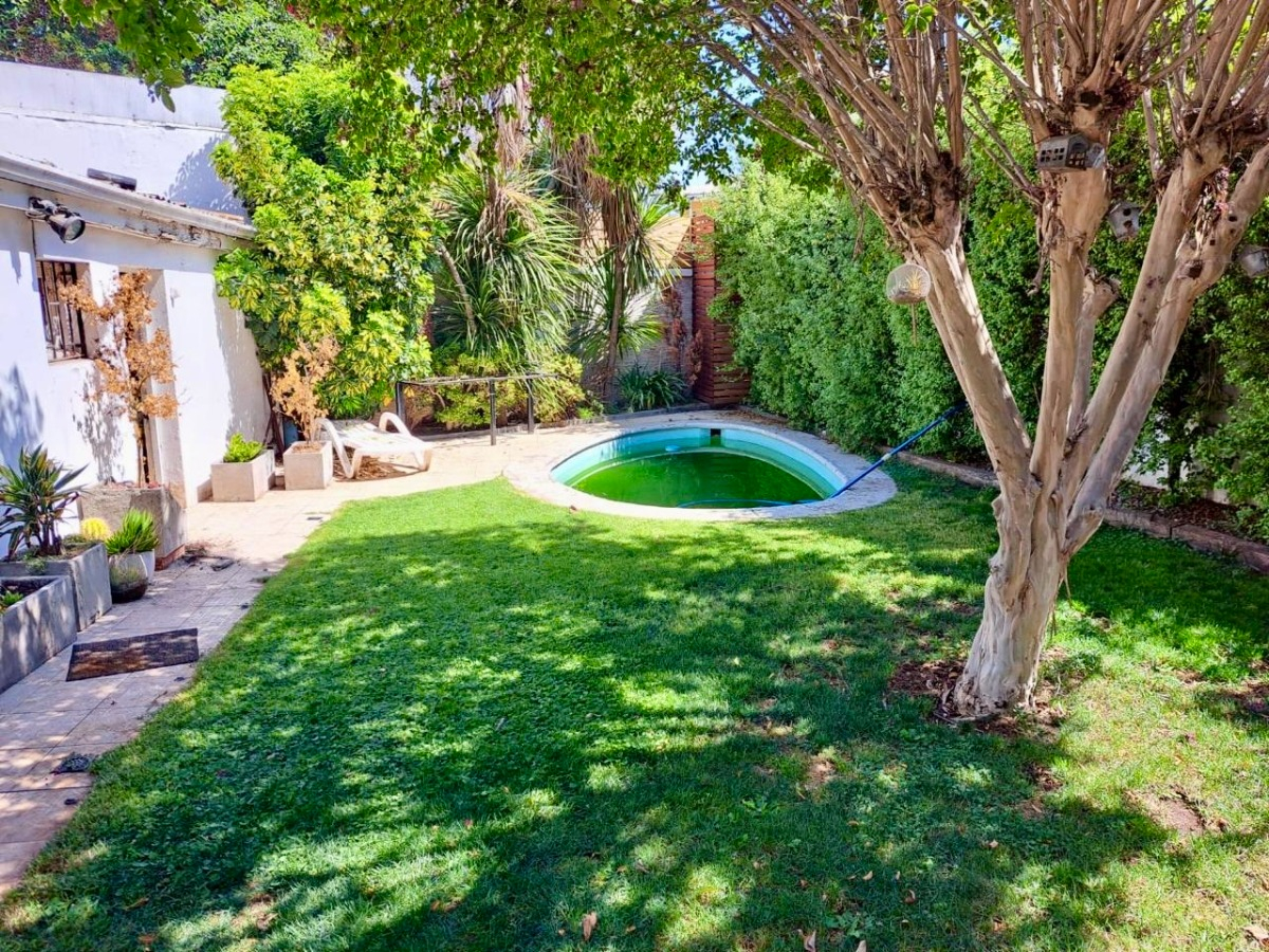 Arriendo Casa 3D 3B 6E 1B Metro Pr&iacute;ncipe de Gales - Country Club - La Reina