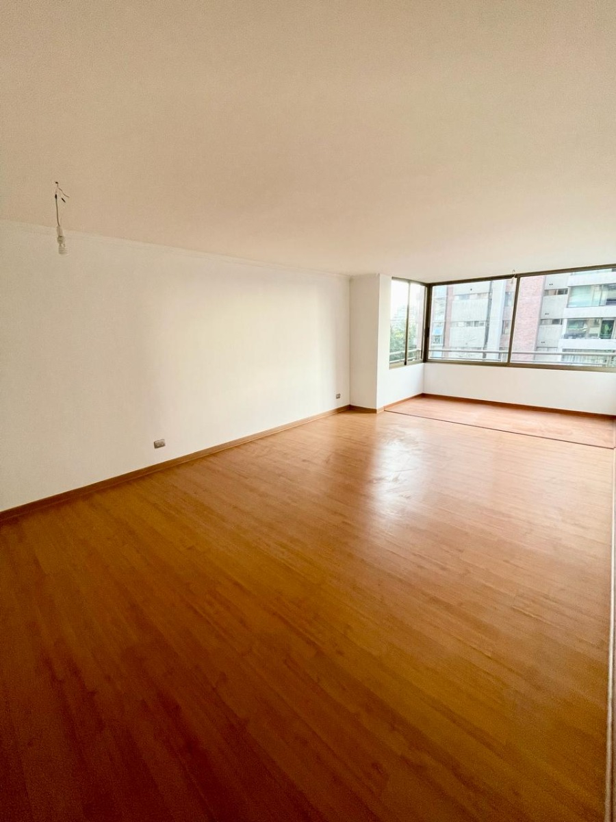 Venta Departamento SP 4D en suite Walk-in cl&oacute;set 3B 1E 1B Vaticano - Las Condes