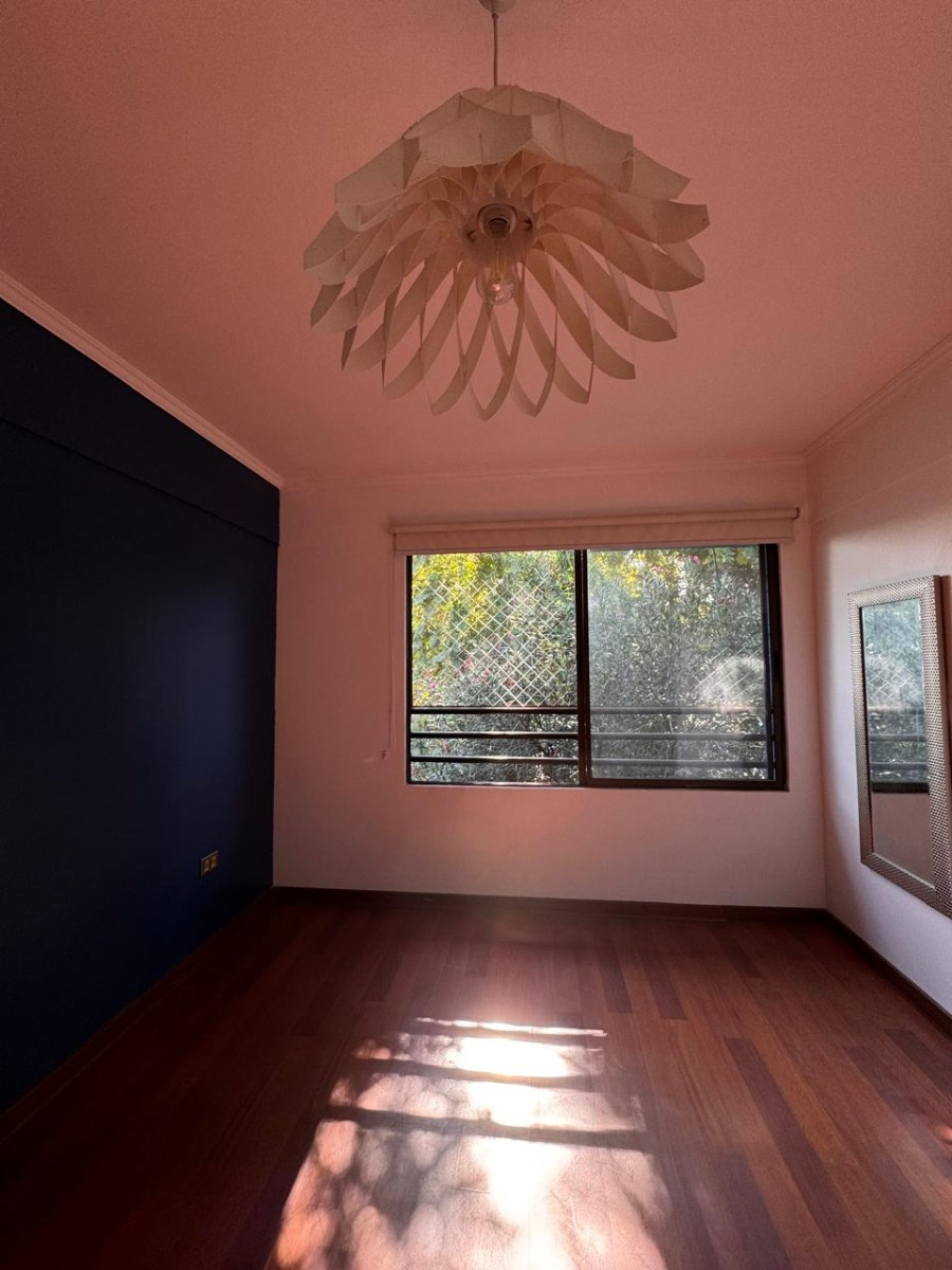 Venta Casa NO 3D 2B 1E 1B Francisco de Villagra - La Reina