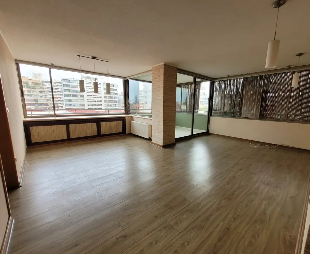 Arriendo Departamento SP 2D en suite Walk-in cl&oacute;set 2B 1E 1B Las Lilas - Providencia