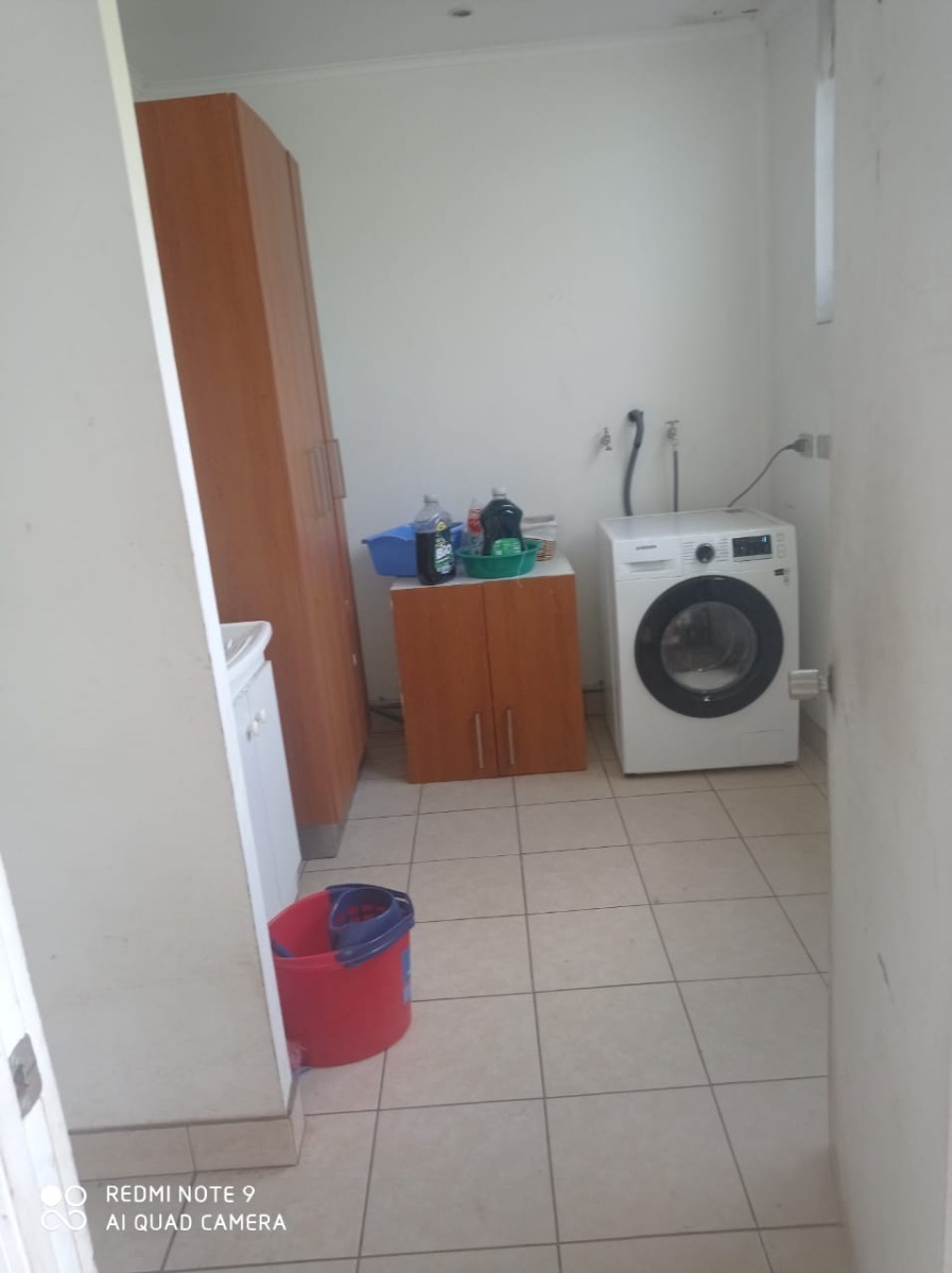 Venta Casa O 4D en suite 4B 3E 1B Chicureo - Colina