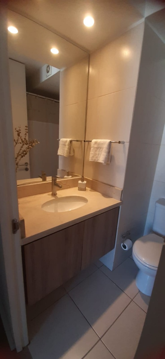 Arriendo Departamento NO 2D en suite Walk-in cl&oacute;set 2B 1E 1B Metro Manquehue - Apumanque - Las Condes