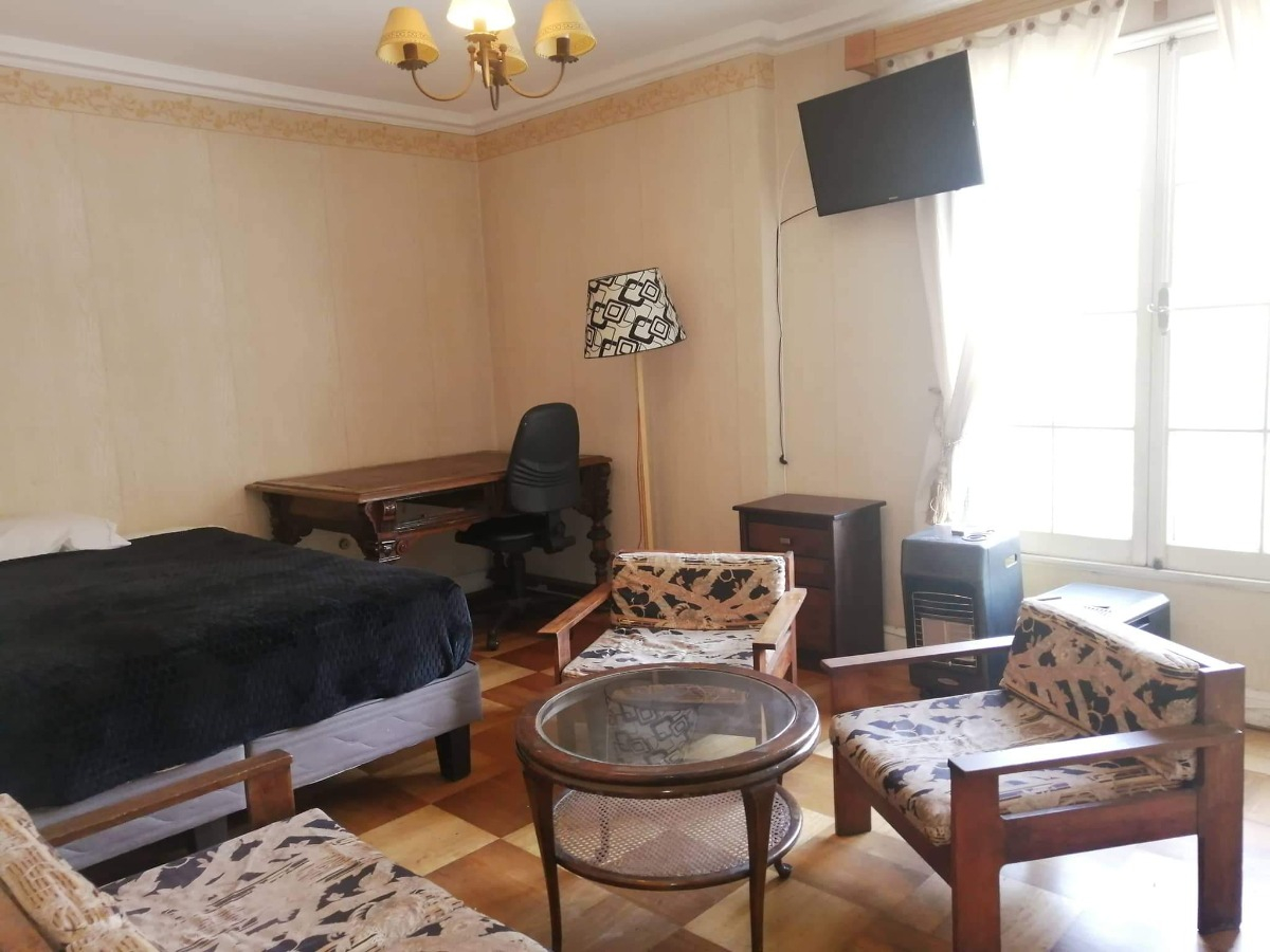 Venta Casa 6D 4B 6E 2B Metro Escuela Militar - Las Condes