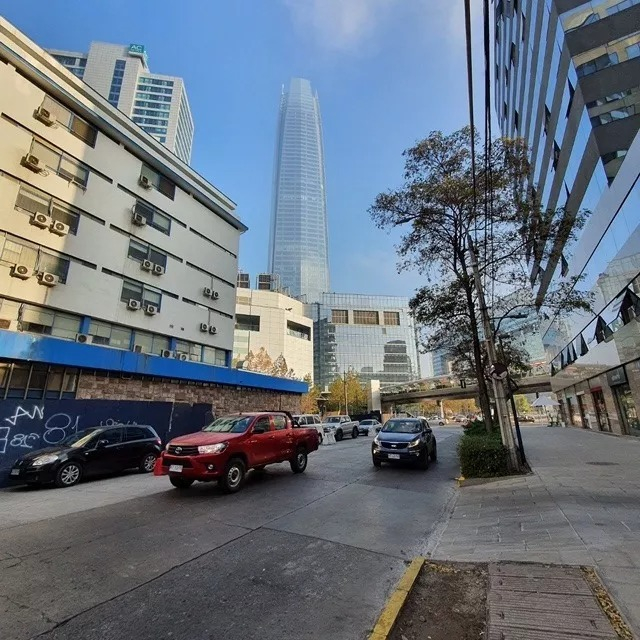 Venta Oficina 1B 1B Metro Tobalaba - Mall Costanera - Providencia