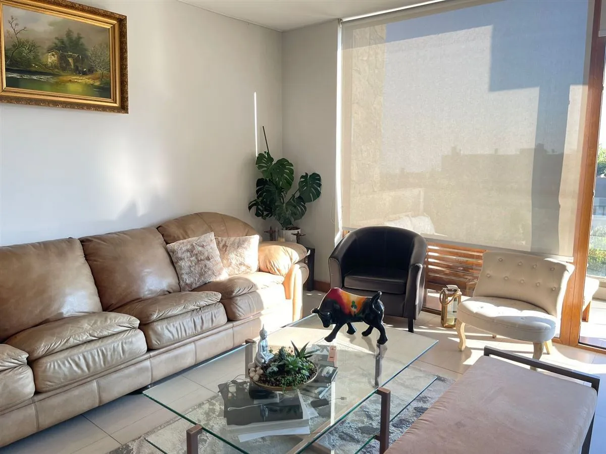 Venta Casa NP 4D Suite 4B 3E 1Bd Lo Curro - Vitacura