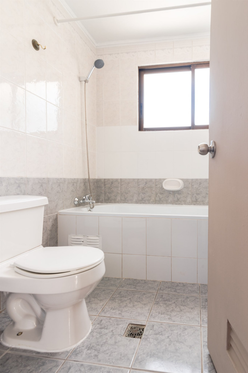 Venta Casa 4D Rotonda Atenas - Las Condes