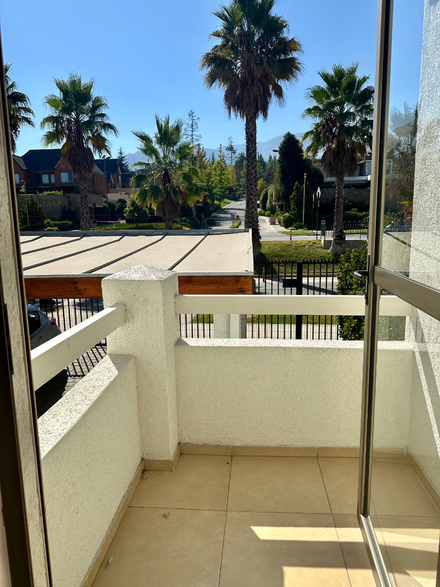 Venta Casa NP 5D en suite Walk-in cl&oacute;set 4B 2E San Carlos de Apoquindo - Las Condes