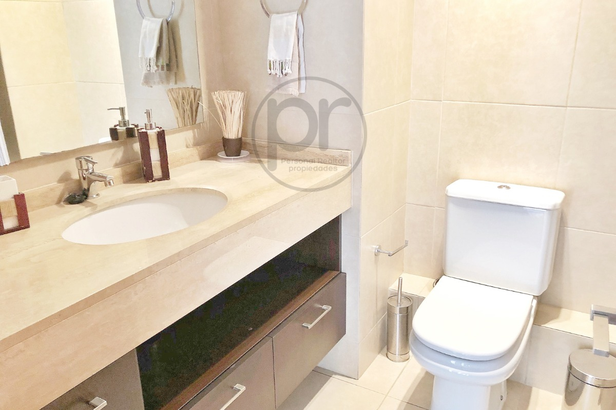 Arriendo Departamento N 3D en suite Walk-in cl&oacute;set 3B 2E 1B Barrio El Golf - Las Condes