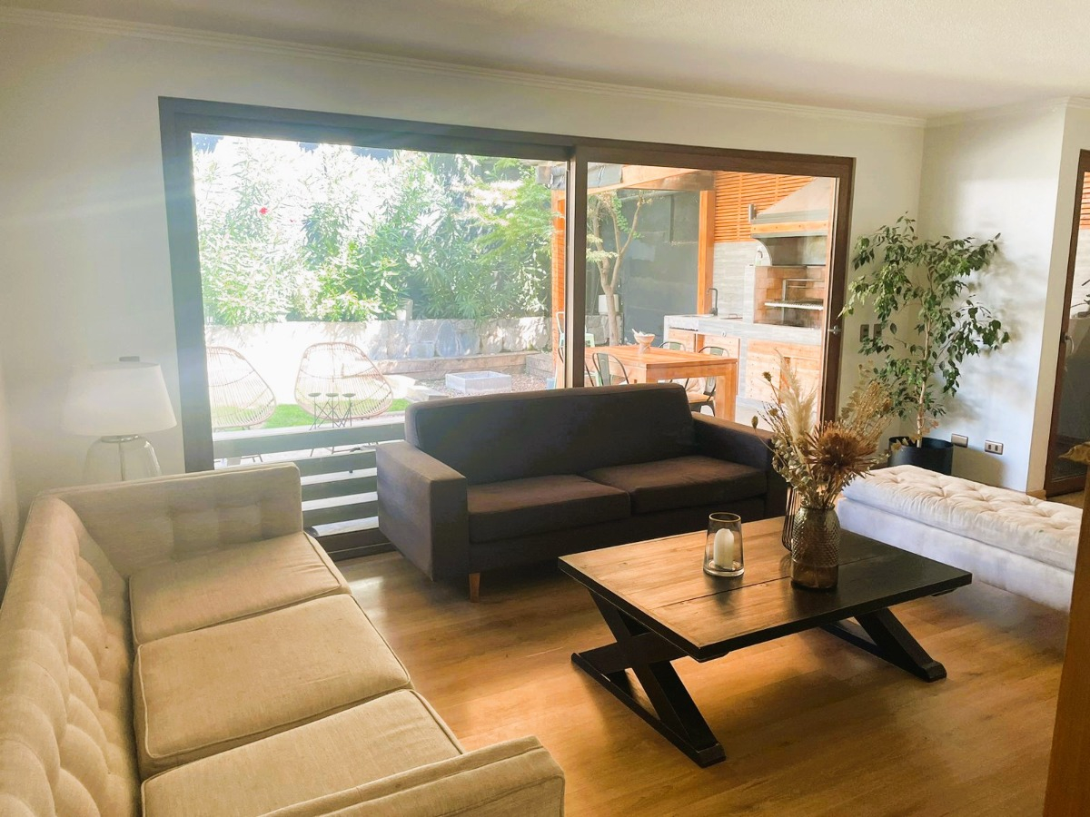 Venta Casa 4D Valle Escondido - Lo Barnechea