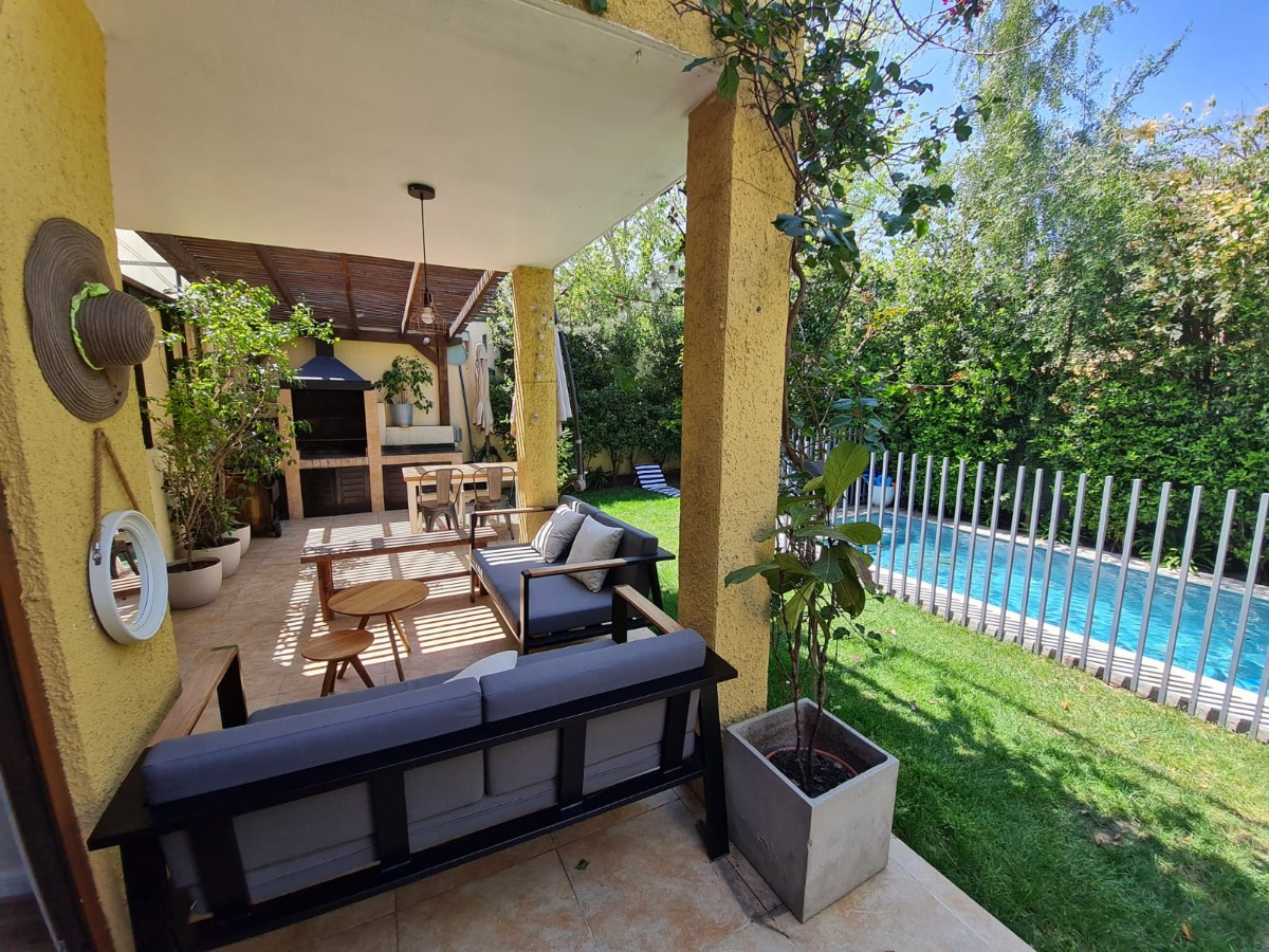 Venta Casa O 3D en suite 4B 2E 1B Sebasti&aacute;n Elcano - Las Condes