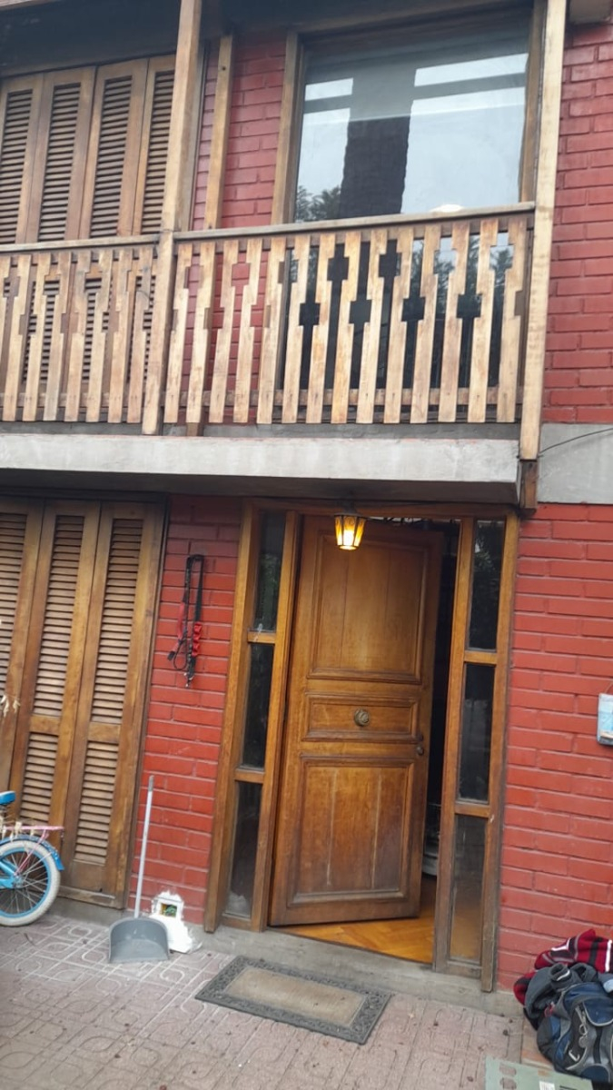 Venta Casa 8D Metro Sim&oacute;n Bolivar - La Reina
