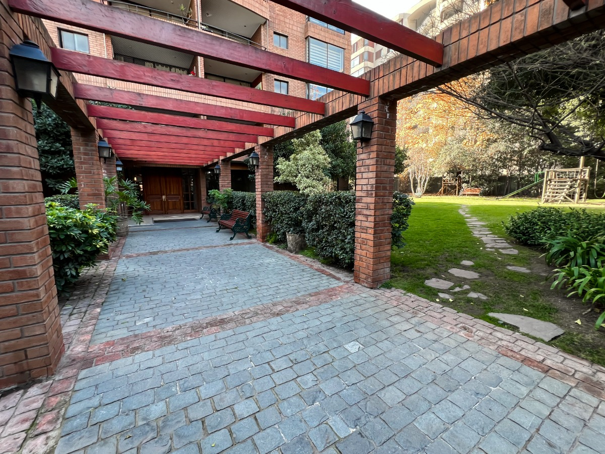 Arriendo Departamento SP 4D en suite Walk-in cl&oacute;set 3B 1E 1B Sebasti&aacute;n Elcano - Las Condes