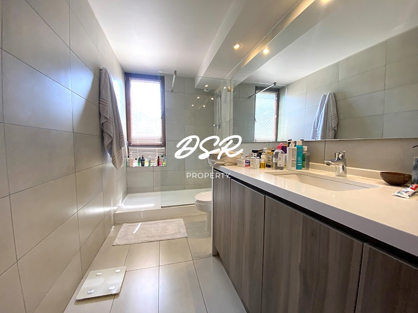 Venta Departamento N 4D en suite Walk-in cl&oacute;set 4B 2E Lo Curro - Vitacura