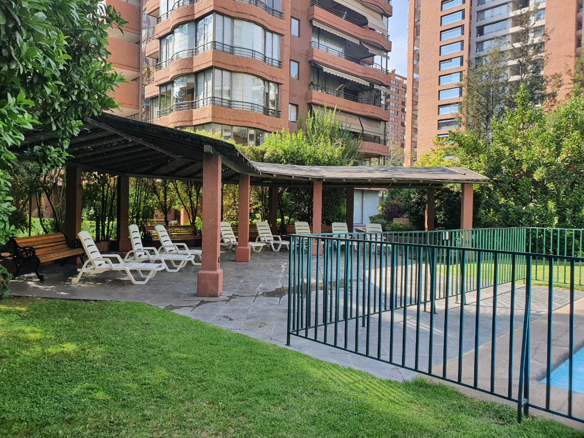 Venta Departamento 4D Metro Manquehue - Apumanque - Las Condes